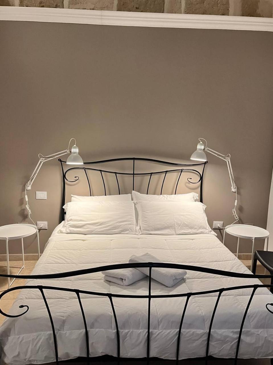 Bien-Etre Exclusive Apartment Taranto Luaran gambar